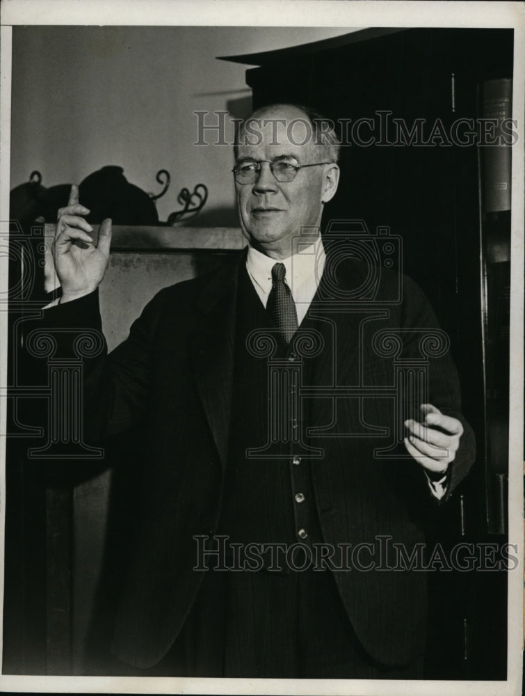 1932 Press Photo Congressman William I. Nolan in His Office, Washington, D.C.-Historic Images