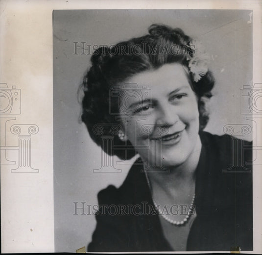 Mrs Edna Brand Mother of Slain Brand Baby  - Historic Images