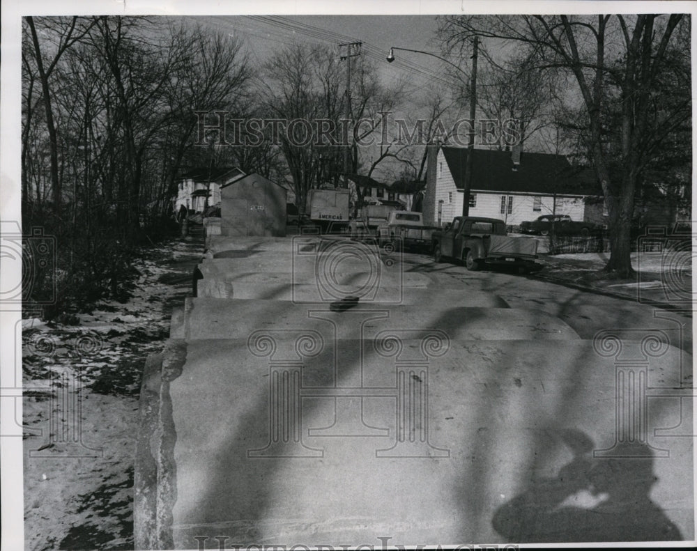 1967 Press Photo Avondale Road sewer project at Bluestone Road in South Euclid - Historic Images