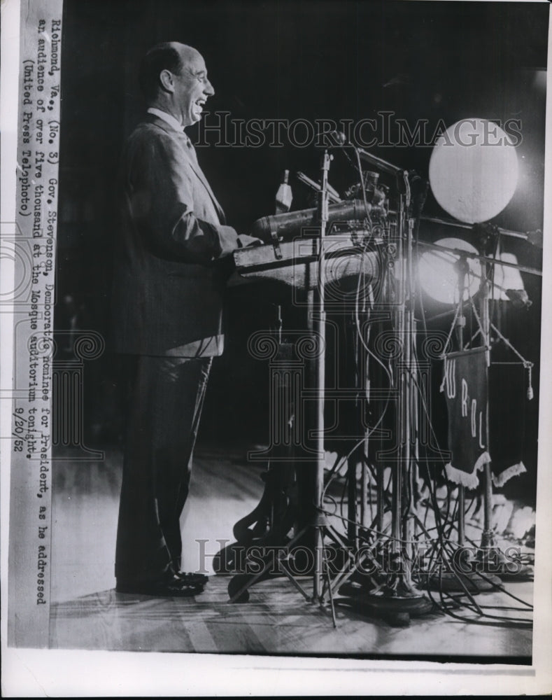 1952 Gov.Adlai Stevenson address an audience at Mosque Auditorium - Historic Images