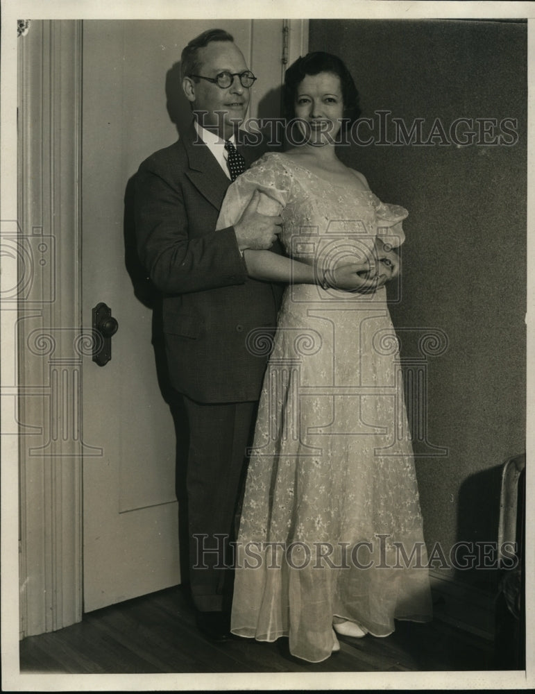 1936 Don Meaney and Dorothy Brown  - Historic Images