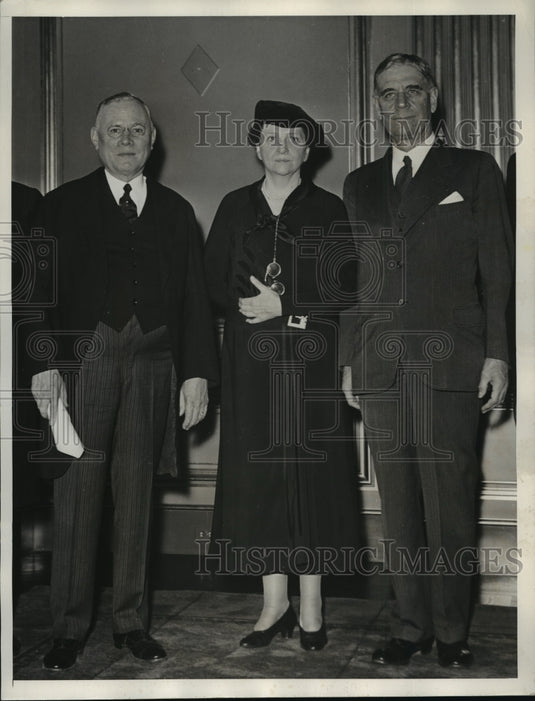 1935 New Department of Labor Building is Dedicated  - Historic Images