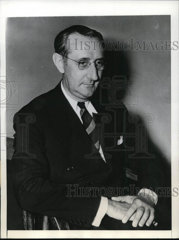 1941 W Lindley Jeffers Testifies in Enoch Johnson income Tax Trial - Historic Images