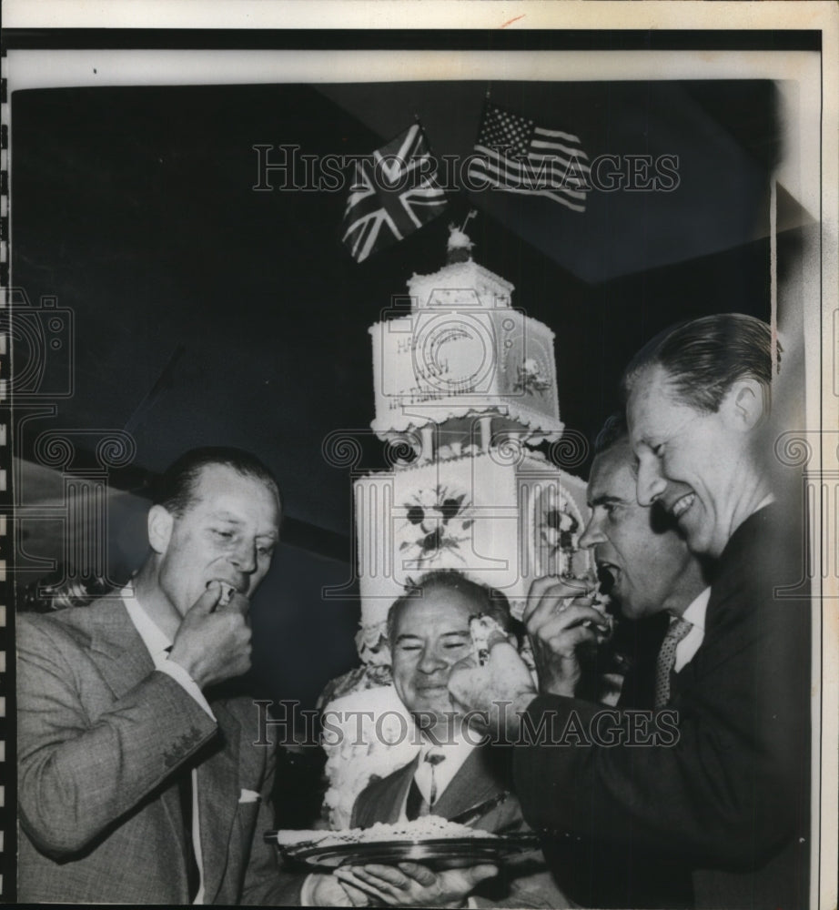 1960 Press Photo Officials Help Britain's Prince Philip Celebrate Birthday - Historic Images