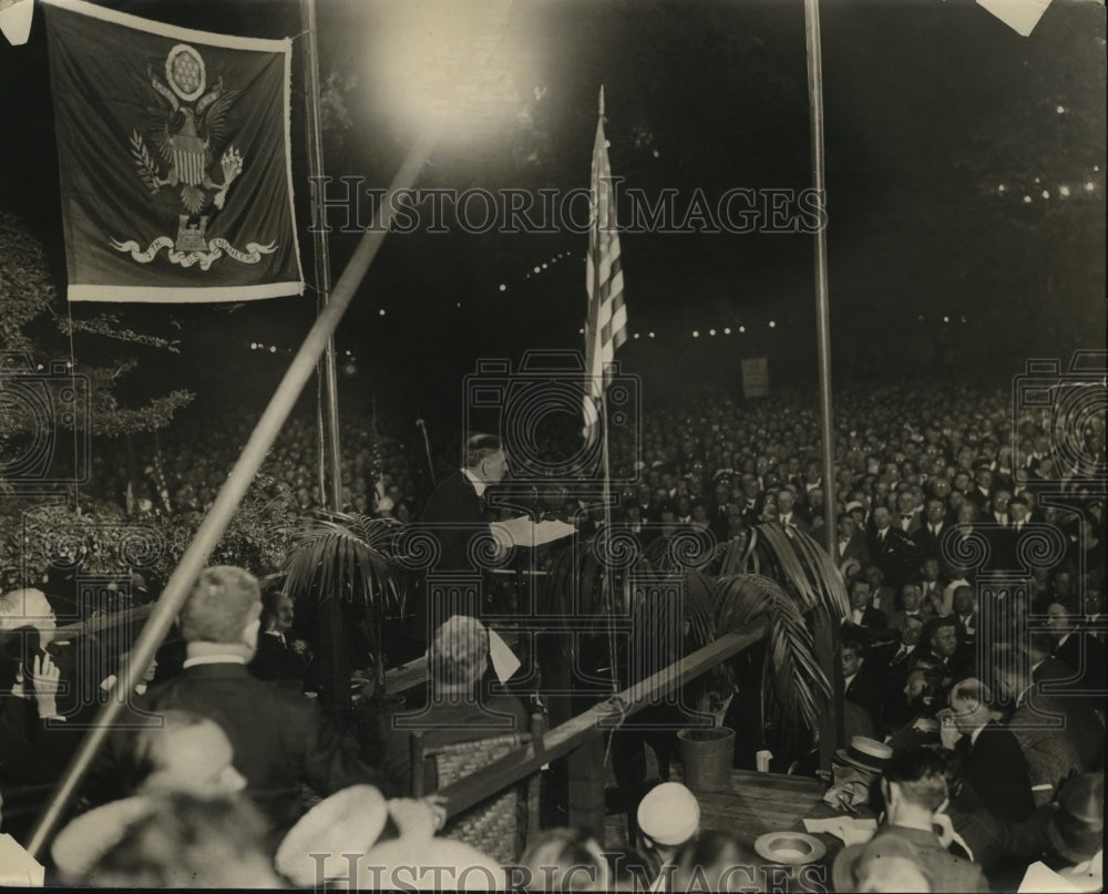 1924 Press Photo Charles G. Davis Accepting Republican nomination - nef53251 - Historic Images
