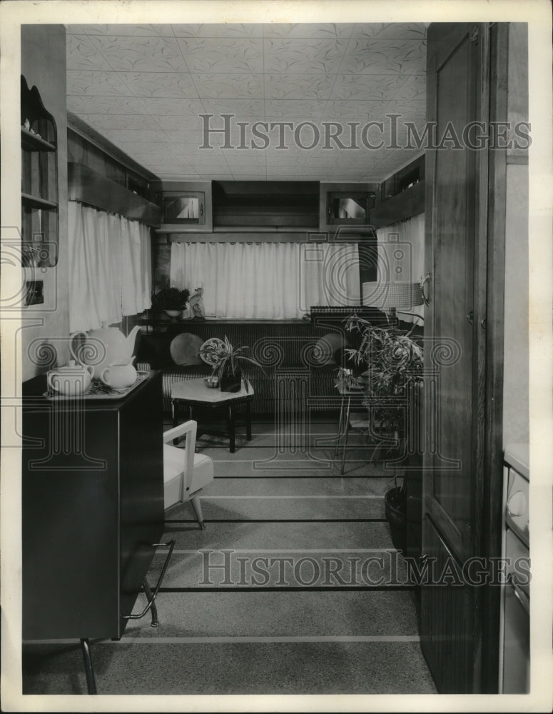 1960 Press Photo Mobile Home After Transformation - nef53382 - Historic Images