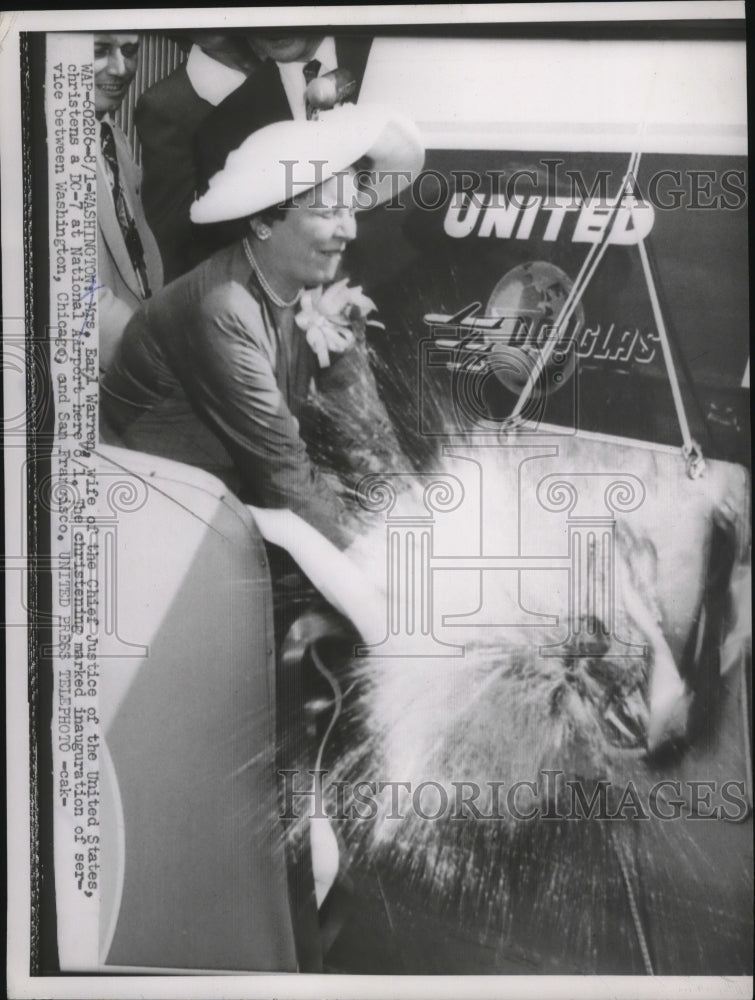 1954 Press Photo Nina Warren Christening DC-7 at Washington DC National Airport - Historic Images