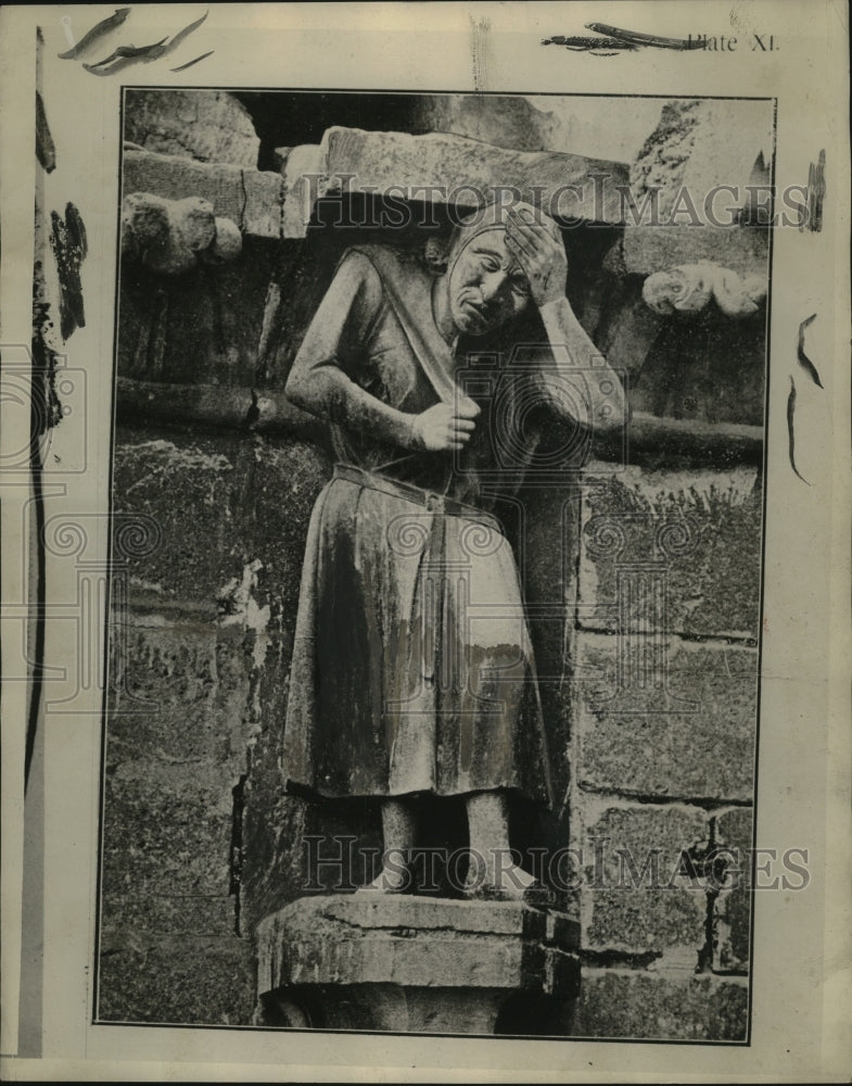 1929 13th Century Figure on Reims Cathedral, France  - Historic Images