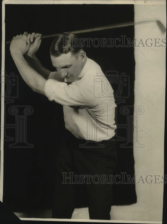 1926 Press Photo Golf Pro Bob Shave - nef54654-Historic Images