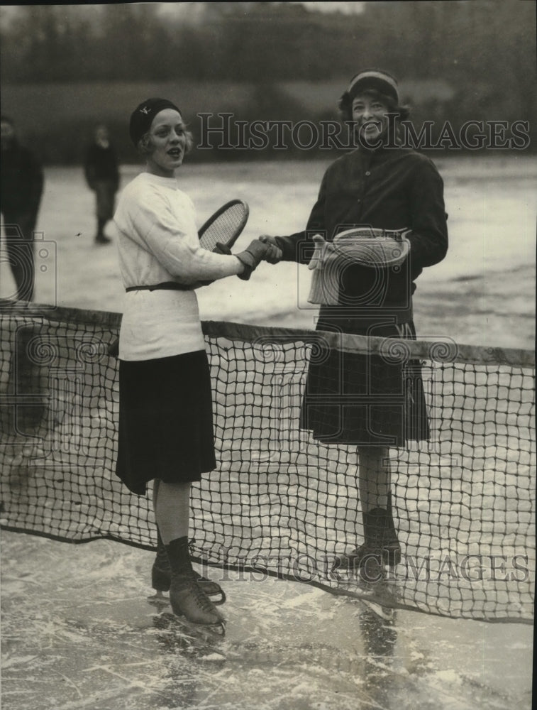 1930 Press Photo Anita T. Liggett, V.W. Beege Playing Ice Tennis, Haverford, PA-Historic Images