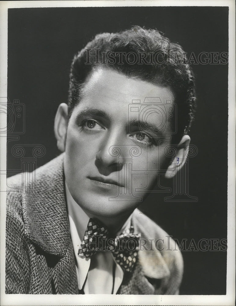 1946 Danny O'Neil in CBS "Danny O'Neill and his Guest"  - Historic Images