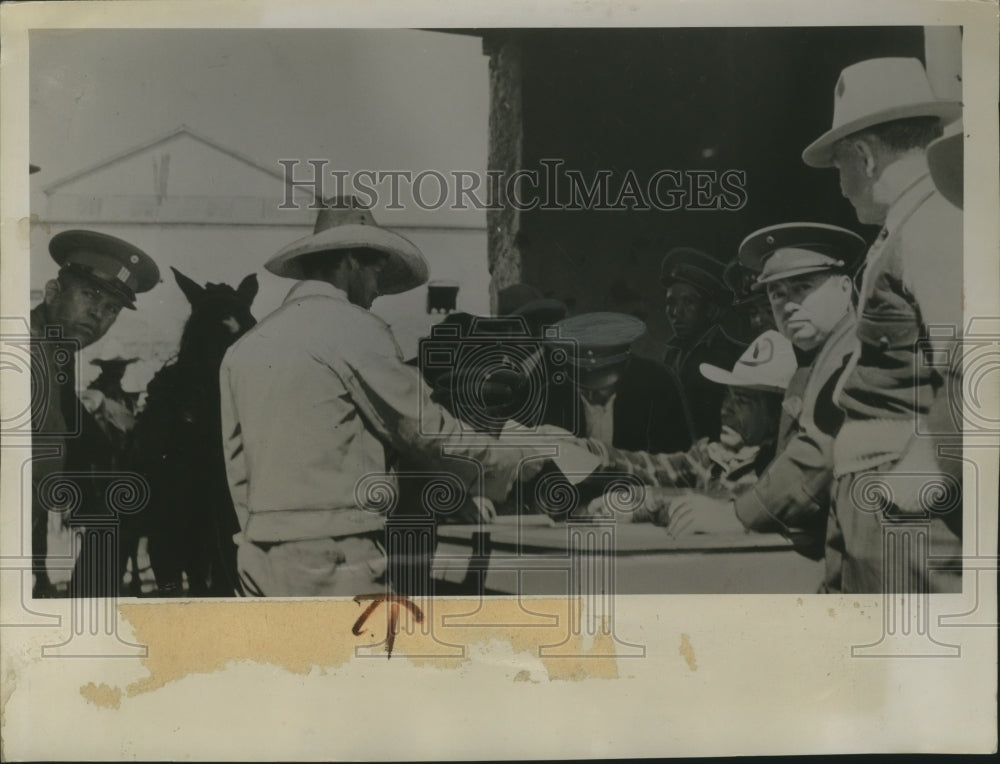 1940 General Antonio Guerrero w Surrendered Rebels, Chihuahua Mexico - Historic Images