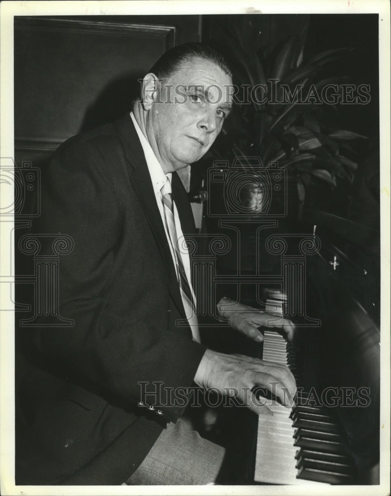 Press Photo Jazz Pianist Dave McKenna - nef57207-Historic Images