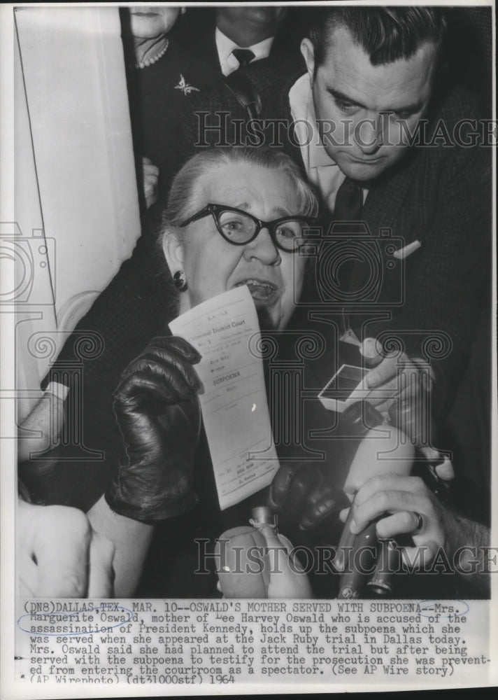 1964 Press Photo Marguerite Oswald Mother of JFK Assassin Served Subpoena-Historic Images