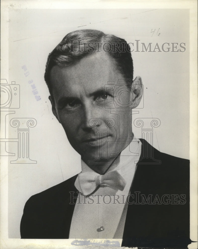 1960 Press Photo Ozan Marsh, Pianist, in Boston Pops Soloist - nef57430 - Historic Images