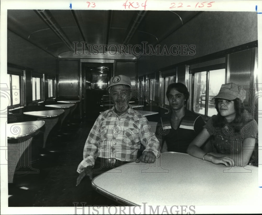 1982 Press Photo Workers at Railroad Museum, Warm Springs, Georgia - nef57644-Historic Images