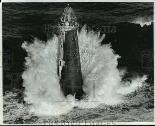 Waves Splash  - Historic Images
