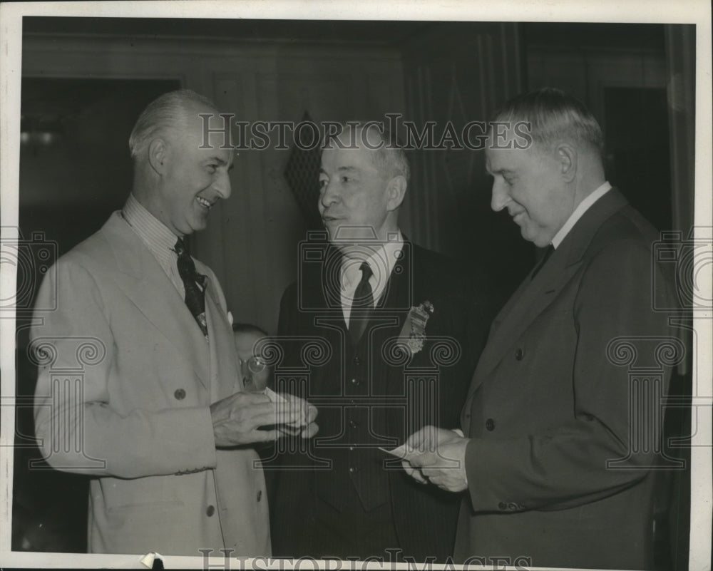 1940 Michigan Delegates to Democratic National Convention at Chicago - Historic Images