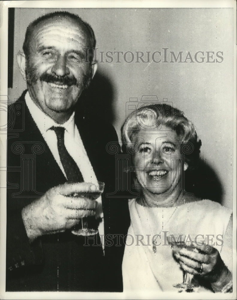 1969 Press Photo Mrs.Zara Holt widow of Minister Harold Holt of Australia - Historic Images