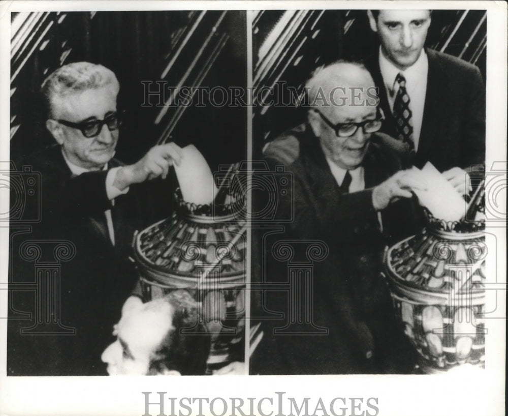 1971 Press Photo Giovanni Leone, Pietro Nenni cast their ballots - nef59860-Historic Images