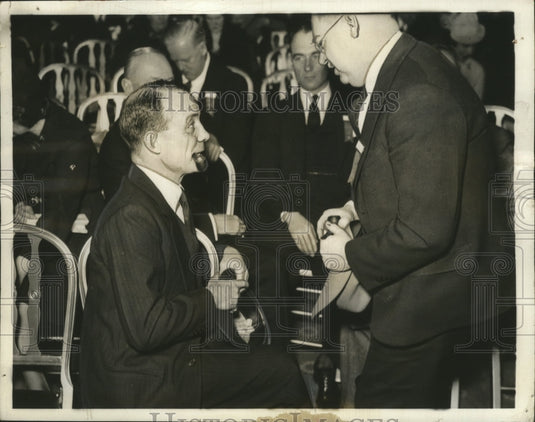 1927 Theodore Roosevelt, Jr. talking to Ernest R. Reiff  - Historic Images