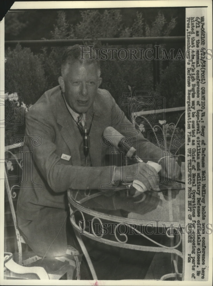 1958 Press Photo Secretary Of Defense Neil McElroy During A News Conference-Historic Images