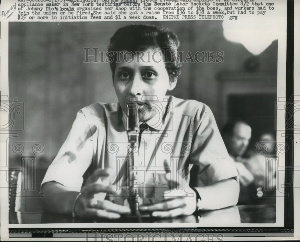 1957 Press Photo Appliance Maker Testifies Before Senate Labor Rackets Committee-Historic Images