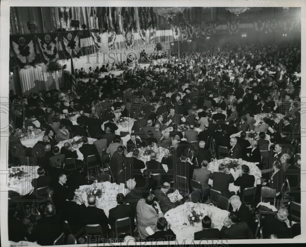 1951 Midwest Democrats gather at the Conrad Hilton Hotel  - Historic Images
