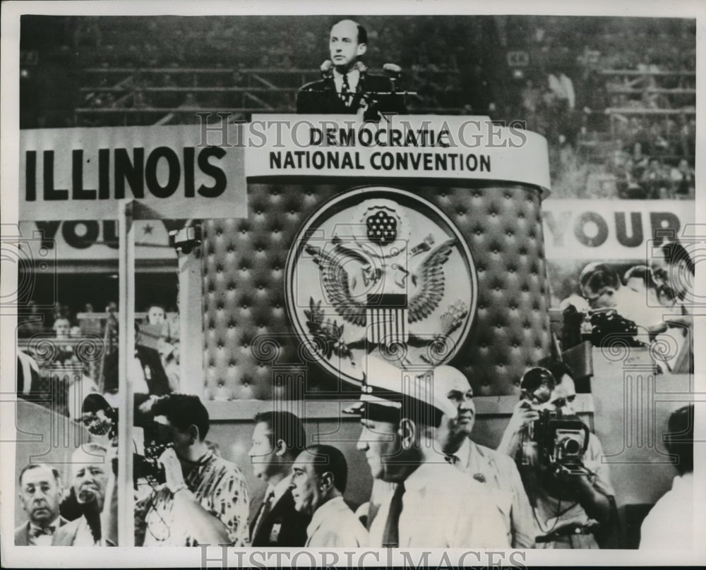 1952 Press Photo Adlai Stevenson on podium of convention Hall - nef60959-Historic Images