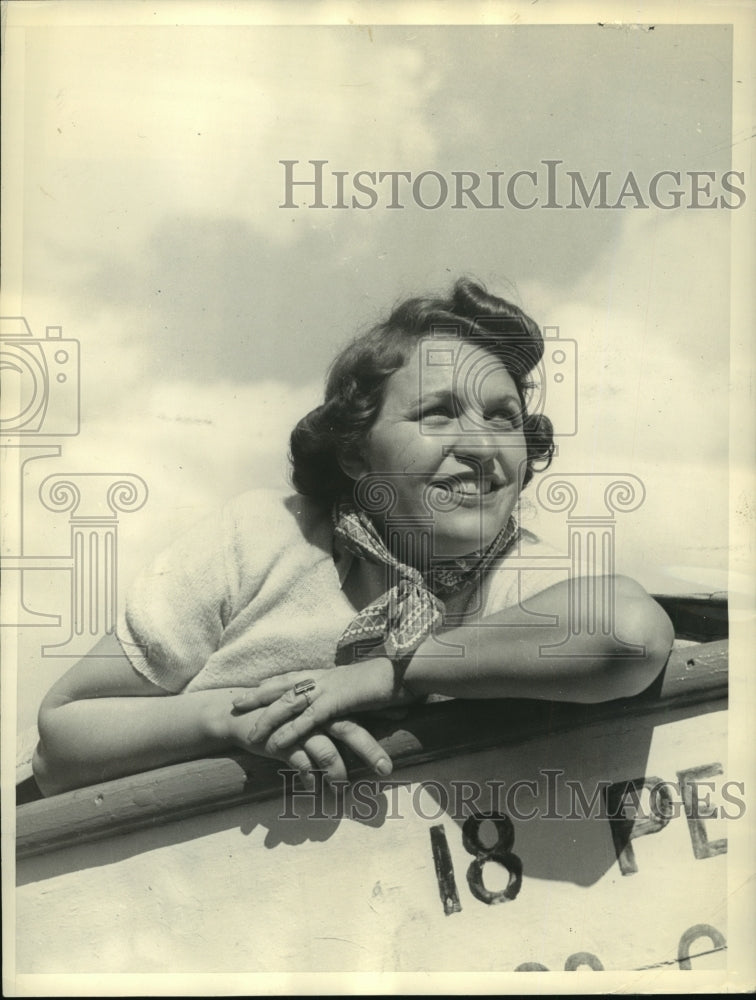 1939 Press Photo Molly Mollison accuses Captain Jimmy Mollison of assault-Historic Images