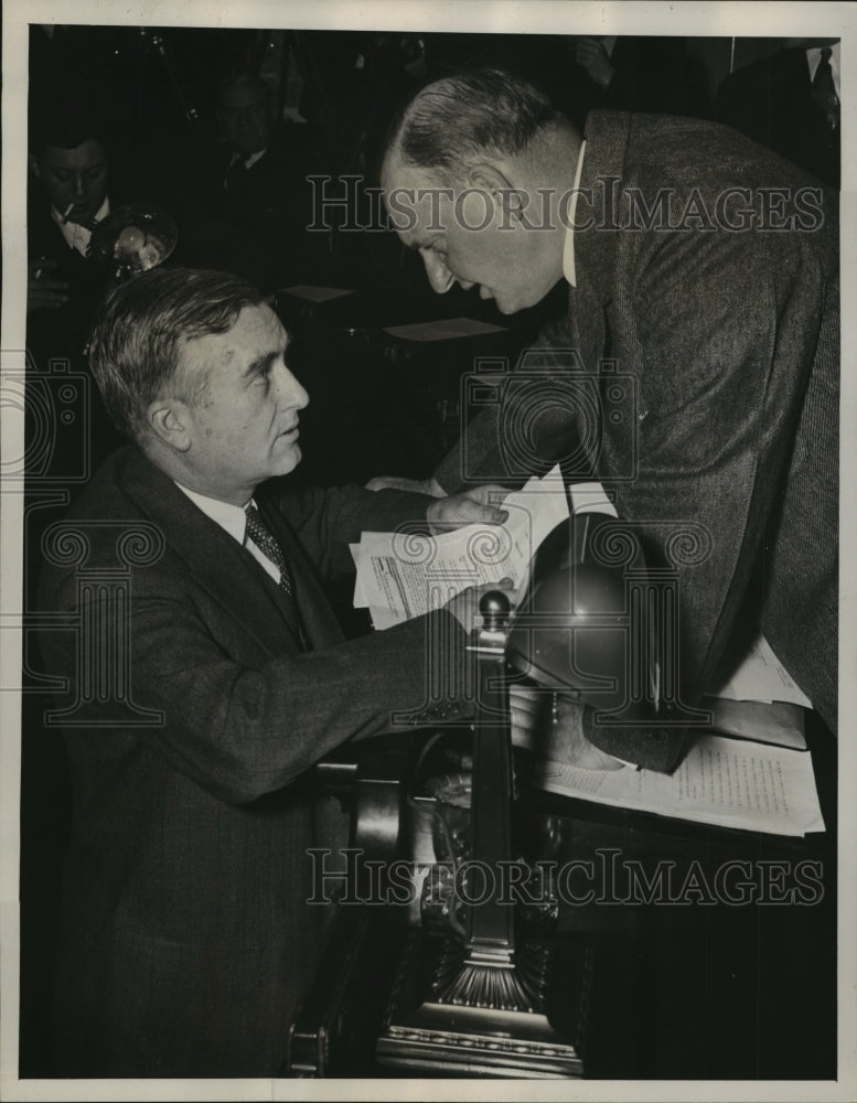 1940 Press Photo Charles Edison, Sec. of the Navy confer with Rep.Carl Vinson-Historic Images