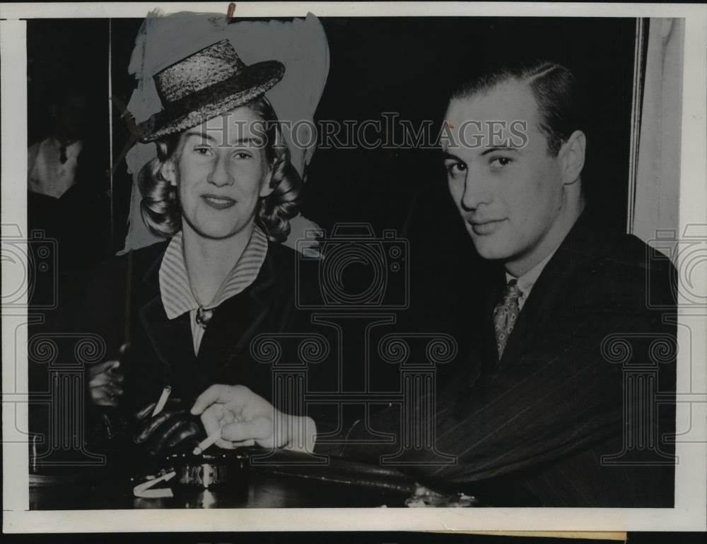 1939 Press Photo Audrey Gray, Socialite charged of Reckless Driving-Historic Images