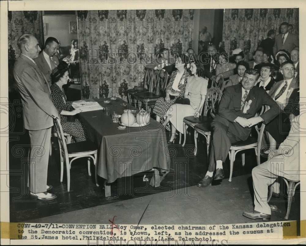 1948 Press Photo Roy Omer Addresses Caucus at St James Hotel in Philadelphia - Historic Images