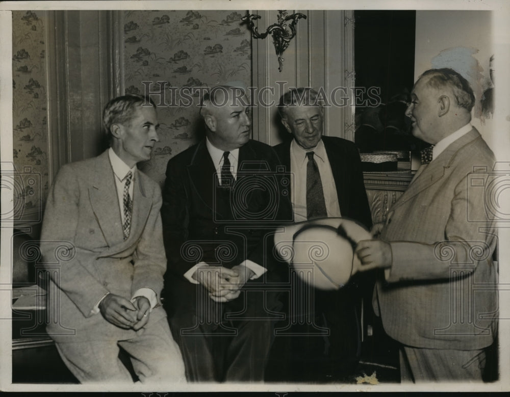 1936 Democratic Presidential Candidate to be Beaten This Fall - Historic Images