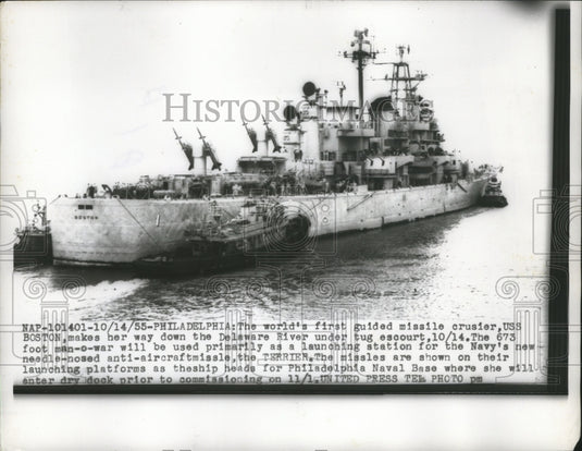 1955 Press Photo World's first guided missile Cruiser USS Boston down Delaware-Historic Images