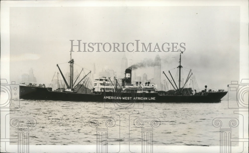 1941 Press Photo Norfolk Coastguard Sends Assistance to Steamship Otho - Historic Images