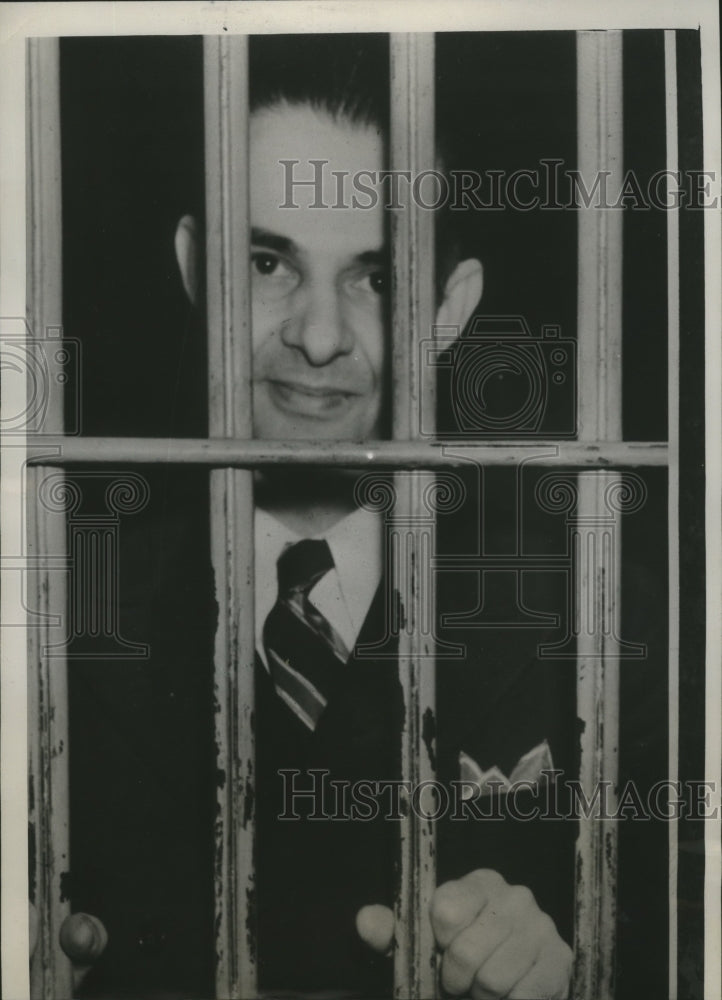 1939 Press Photo Robert Metzger in cell at Wichita, Kansas - nef62461-Historic Images