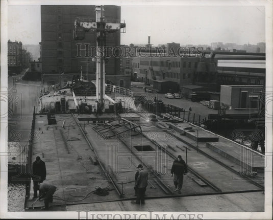 1952 Press Photo Ship Preparations for "Operation Vagabond" Hoboken, New Jersey-Historic Images