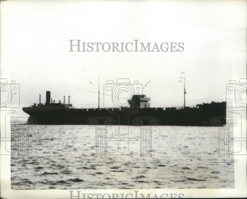 1942 Norwegian Steamer Ship &quot;Veranger&quot;  - Historic Images