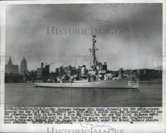 1955 Press Photo Japanese Defense Ship "Asahi" at New York Naval Shipyard Base - Historic Images