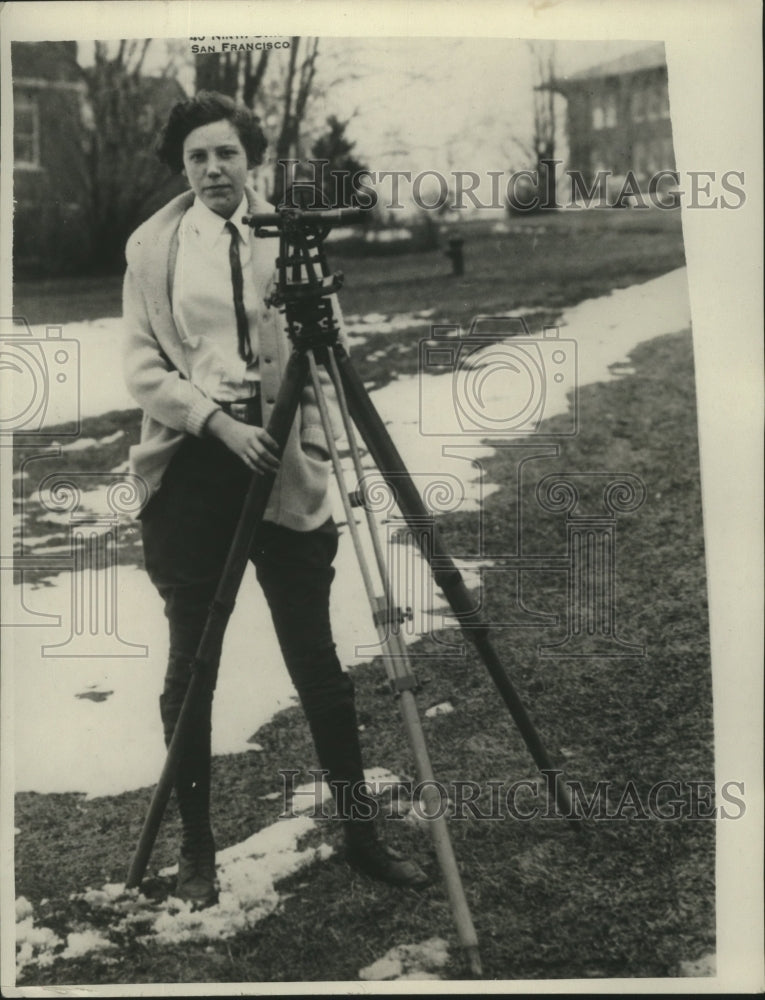 1929 Mabel Adams with a tripod  - Historic Images