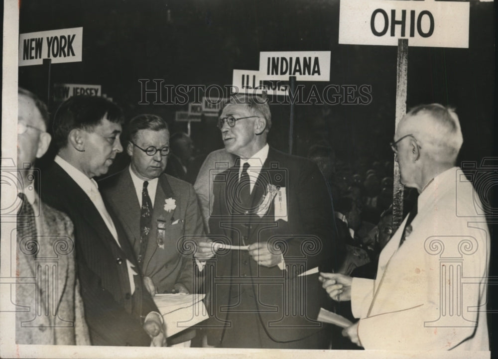 1932 James Garfield Presents Appoints Committee at Convention - Historic Images