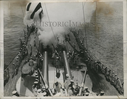 1935 Deck of the Duilio during firing ceremonies  - Historic Images