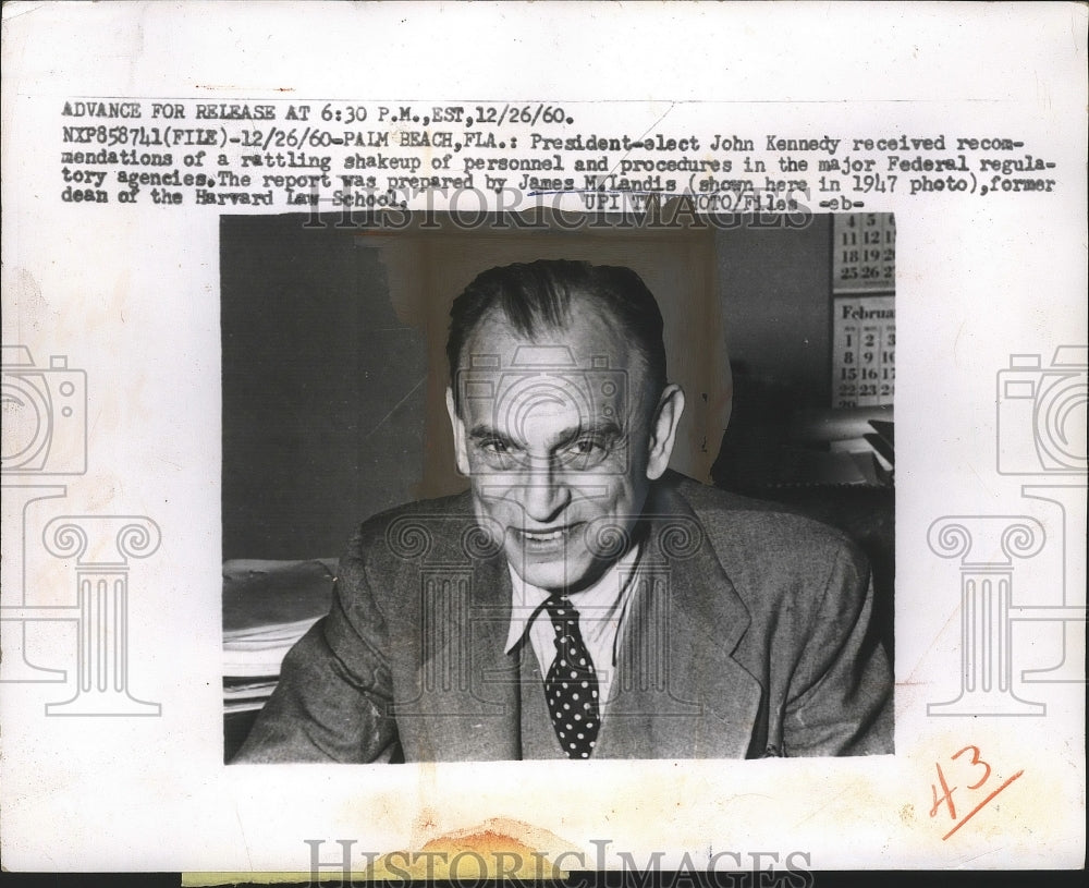 1960 Press Photo President-elect John Kennedy In His Desk - nef63407-Historic Images