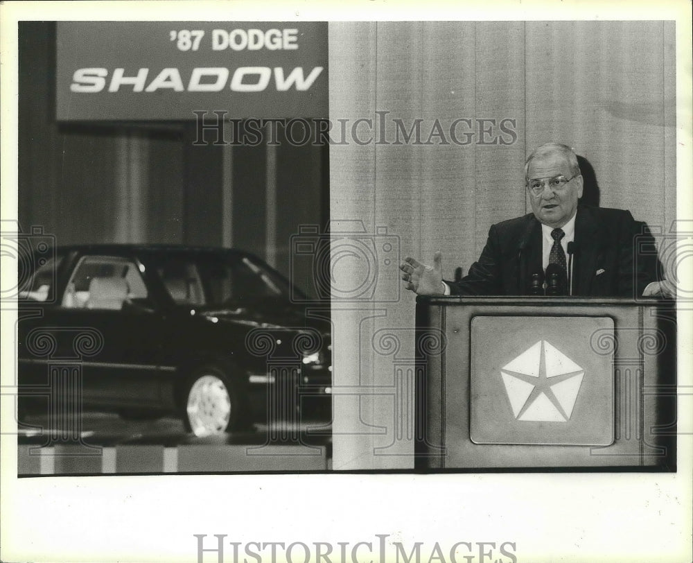 1986 Press Photo Lee Iacocca at World Trade Center - Historic Images