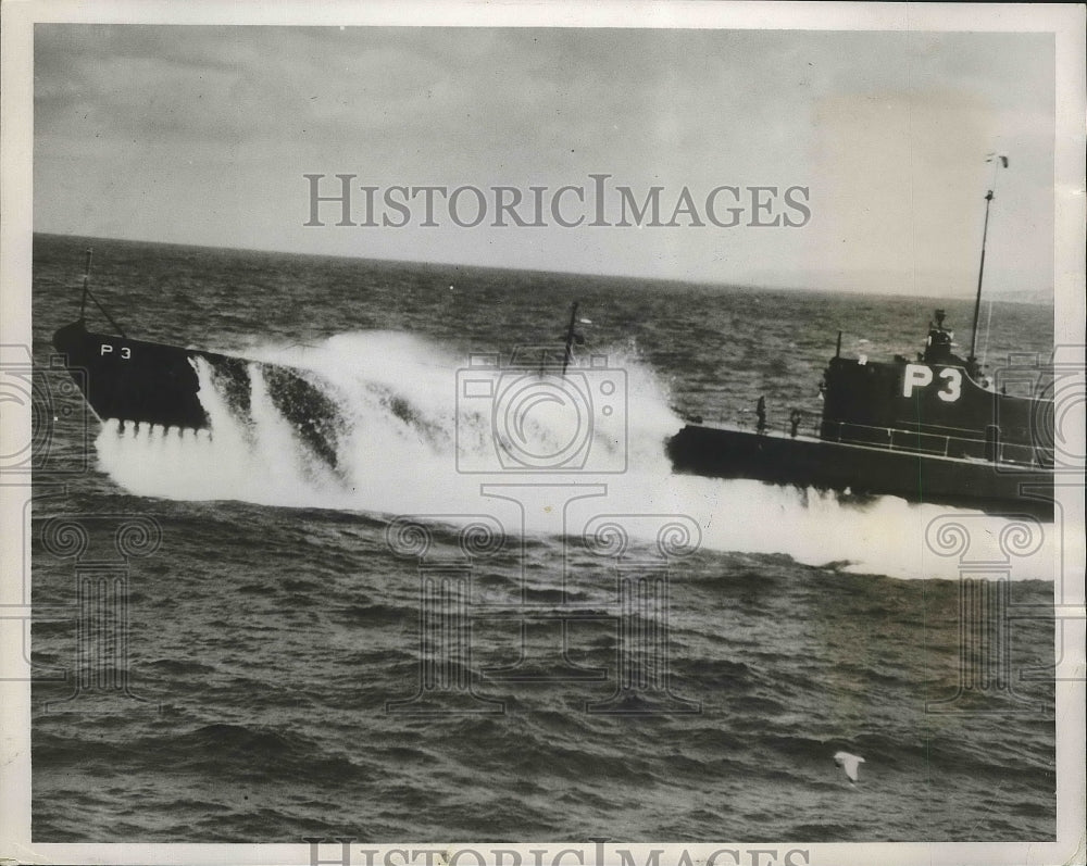 1937 Press Photo US Navy "Fighting Shark" Leaving for Hawaiian Maneuvers-Historic Images
