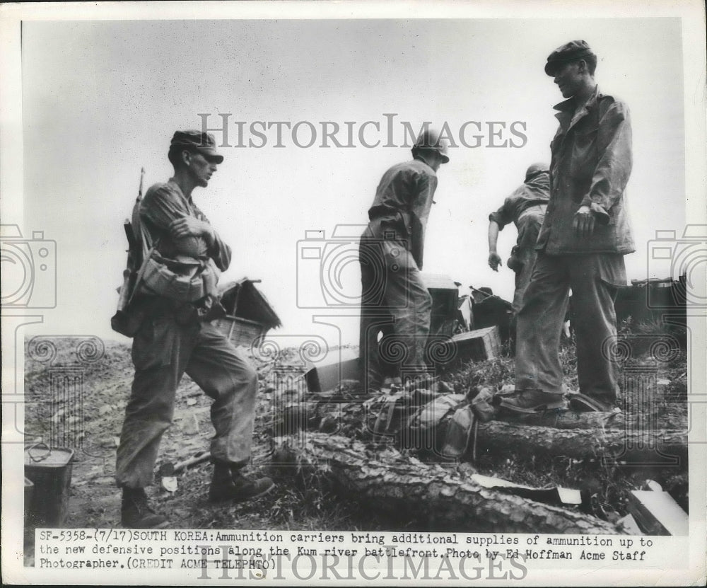 1951 Press Photo Ammunition Carrier Bring Supplies up to New Defensive Positions-Historic Images