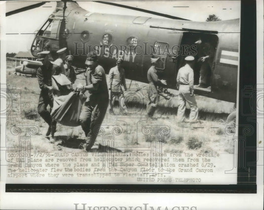 1956 Bodies Taken From Wreckage of the UNL Plane are Removed - Historic Images