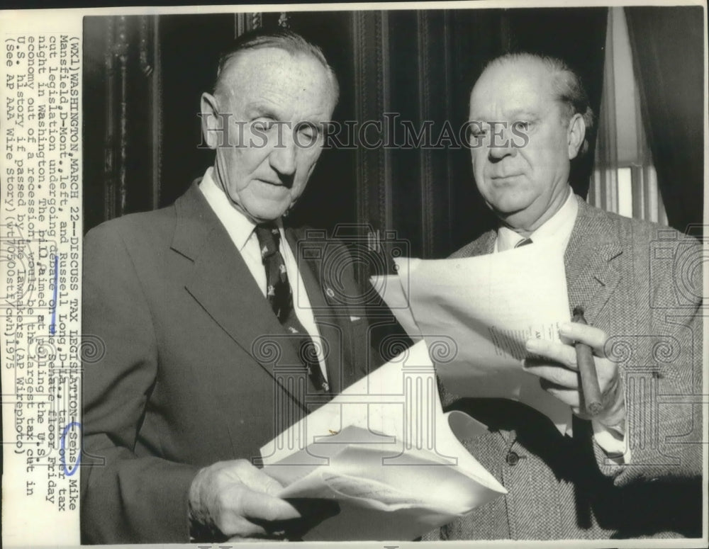 1975 Press Photo Sen. Mike Masfield of Montana and Russel Long of Louisiana-Historic Images