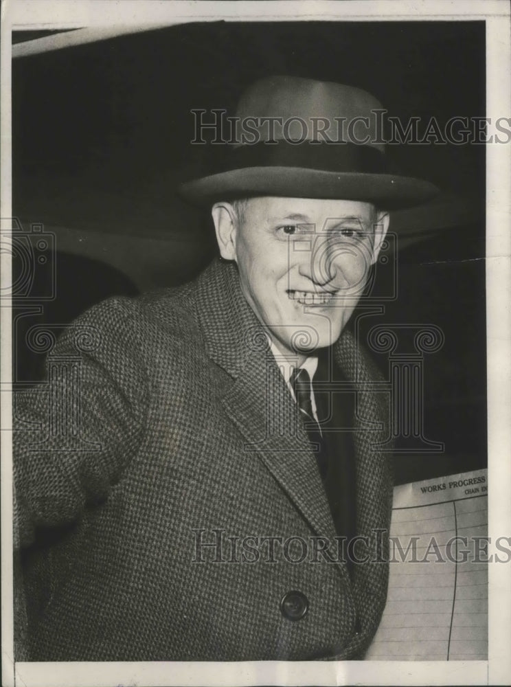 1938 Press Photo Harry Hopkins Arrives at the White House to Attend Cabinet Meet - Historic Images